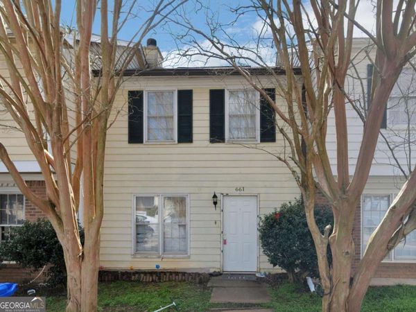 661 Browning Lane SE, Conyers, GA 30013