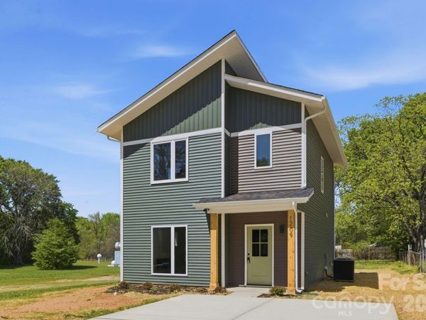 1209 E 11th Street , Kannapolis, NC 28083