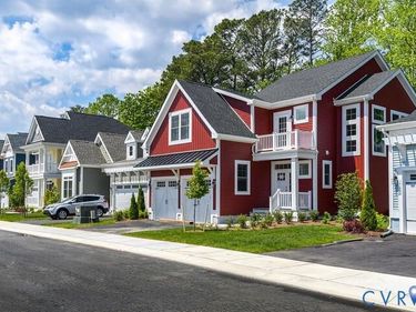 16007 Maclear Drive , Midlothian, VA 23112