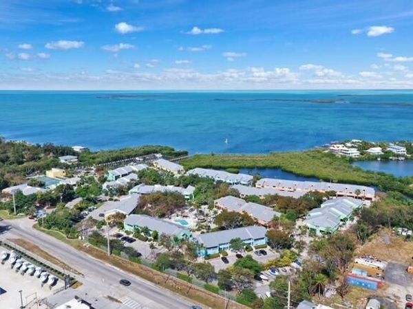 98402 Windward Avenue, Unit 98402, KEY LARGO, FL 33037