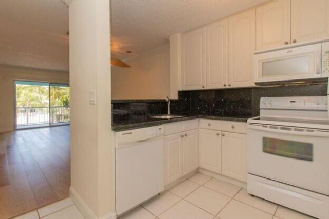 98402 Windward Avenue, Unit 98402, Key Largo, FL 33037 Photo