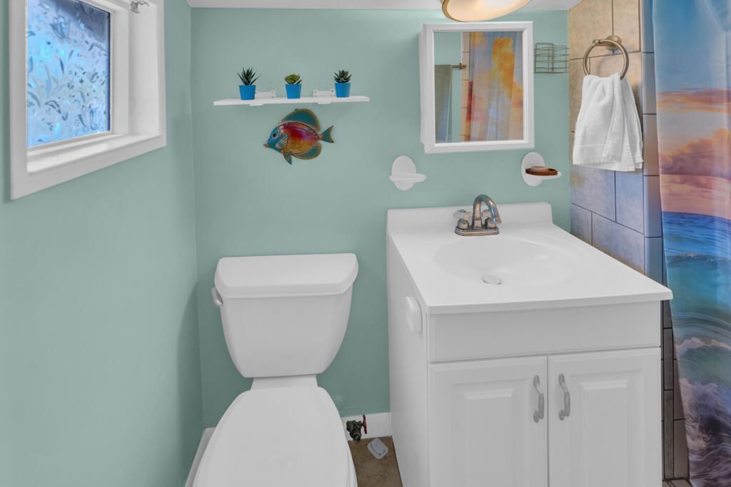 235 Antigua Road, Tavernier, FL 33070 Photo