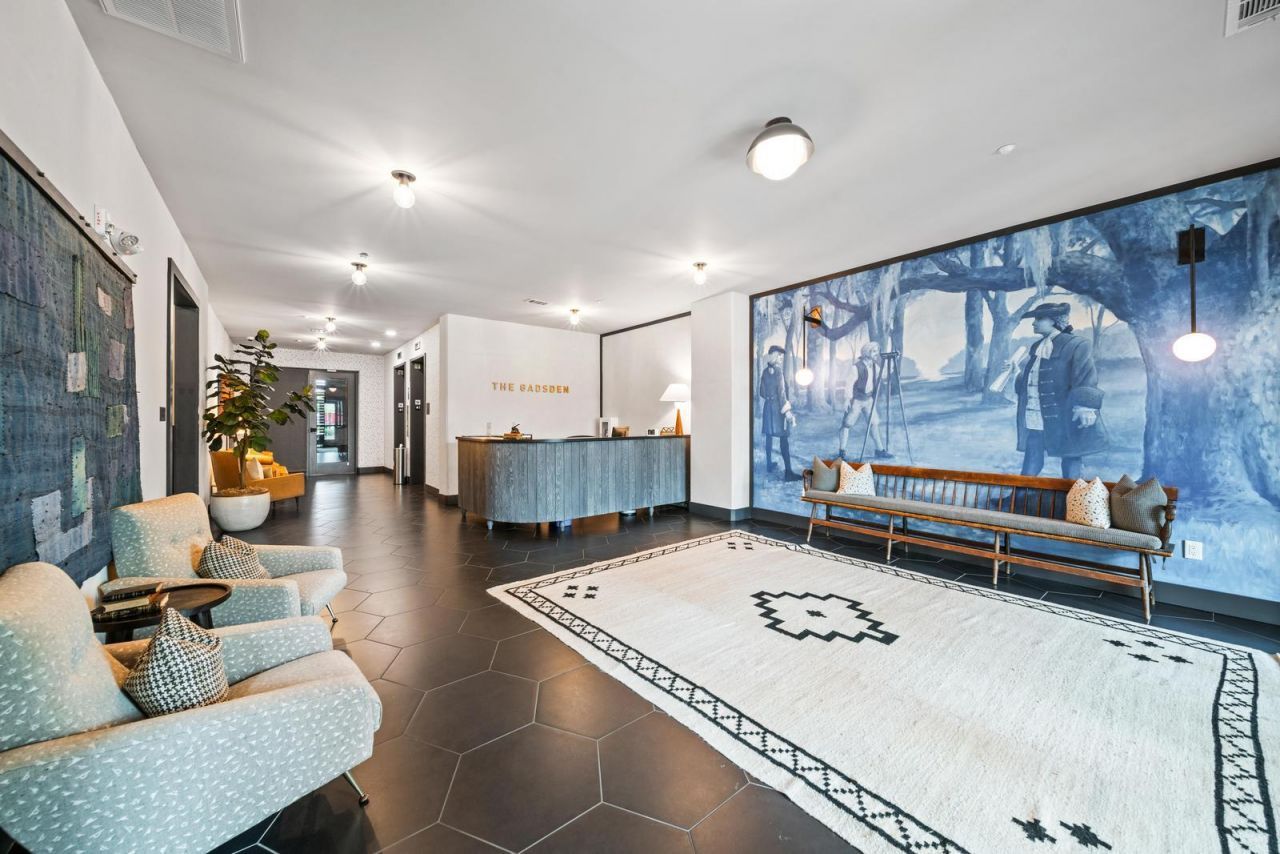 5 Gadsdenboro Street Photo 55