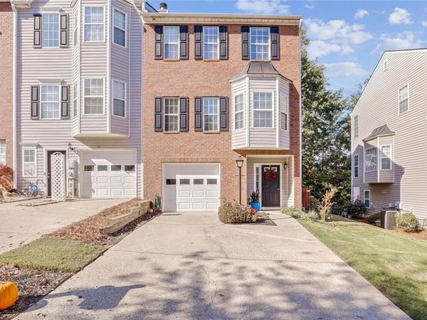 1622 INDIAN Way , Cumming, GA 30040