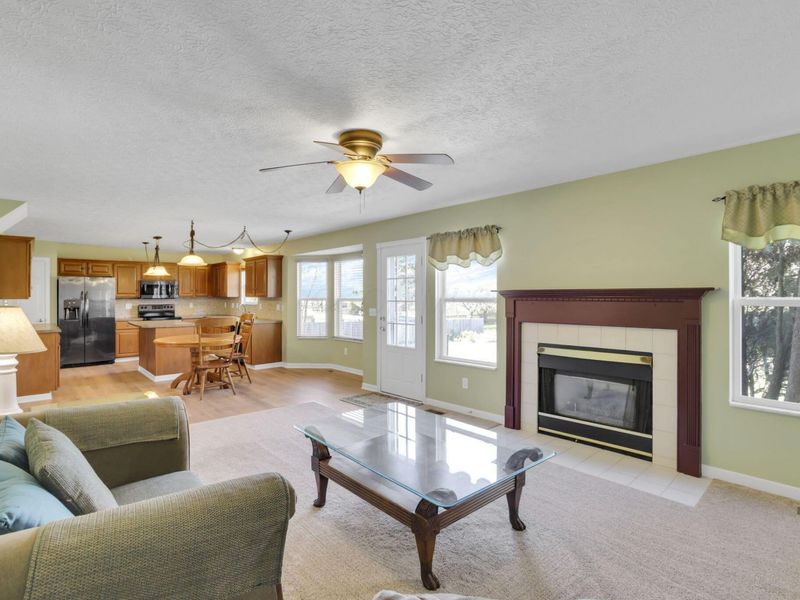 6410 Dietz Drive, Canal Winchester, OH 43110 Photo 14