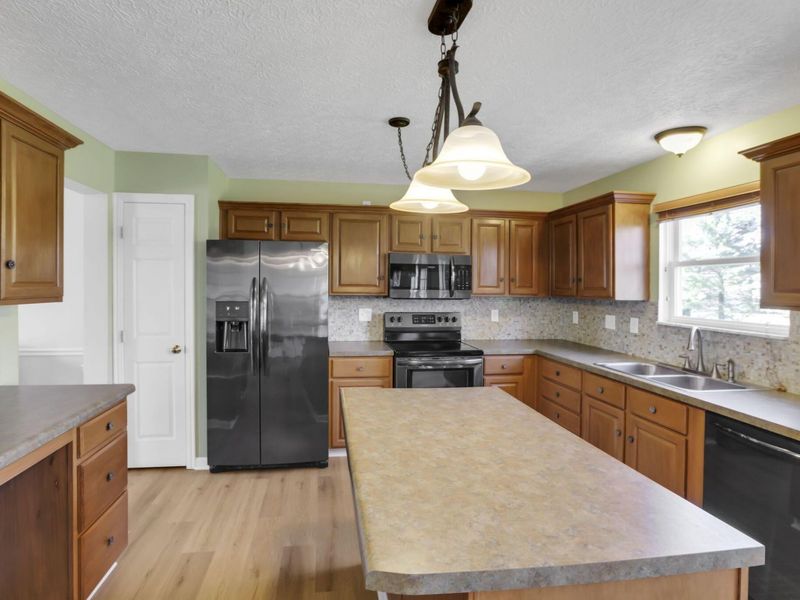 6410 Dietz Drive, Canal Winchester, OH 43110 Photo 27