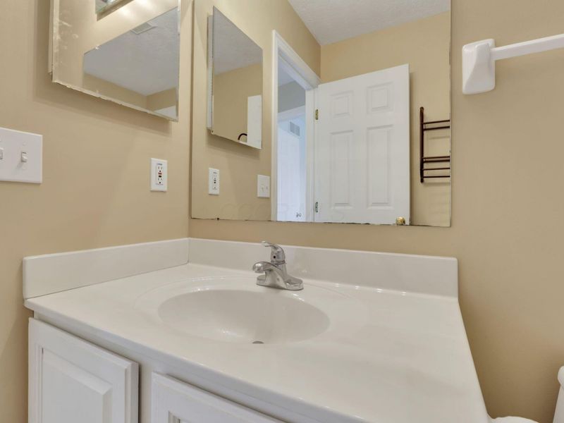 6410 Dietz Drive, Canal Winchester, OH 43110 Photo 44