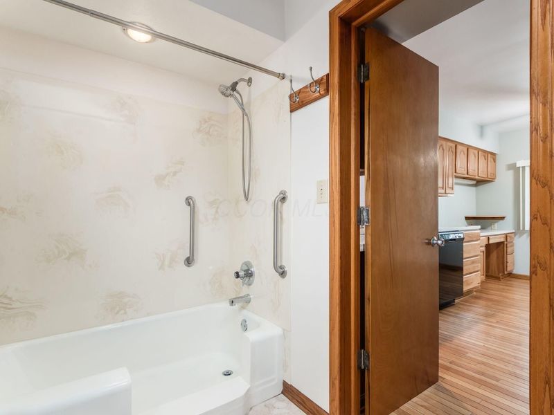 139 E Moler Street, Columbus, OH 43207 Photo 20