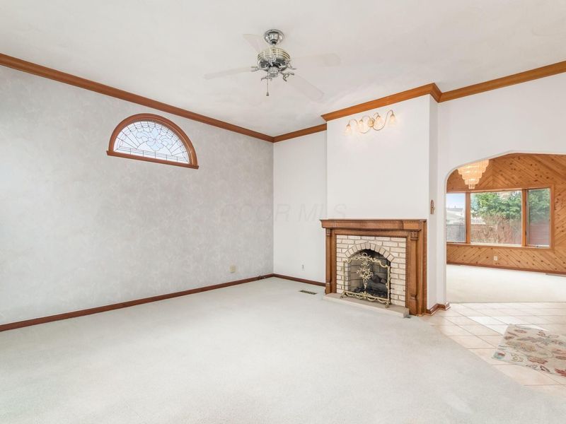 139 E Moler Street, Columbus, OH 43207 Photo 8