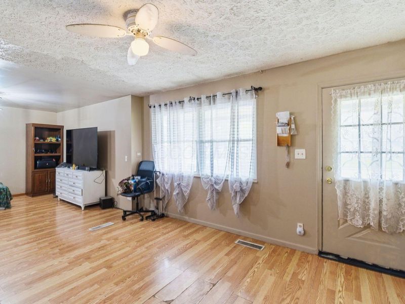 114 Hawthorne Road , Sunbury, OH 43074 Photo 12