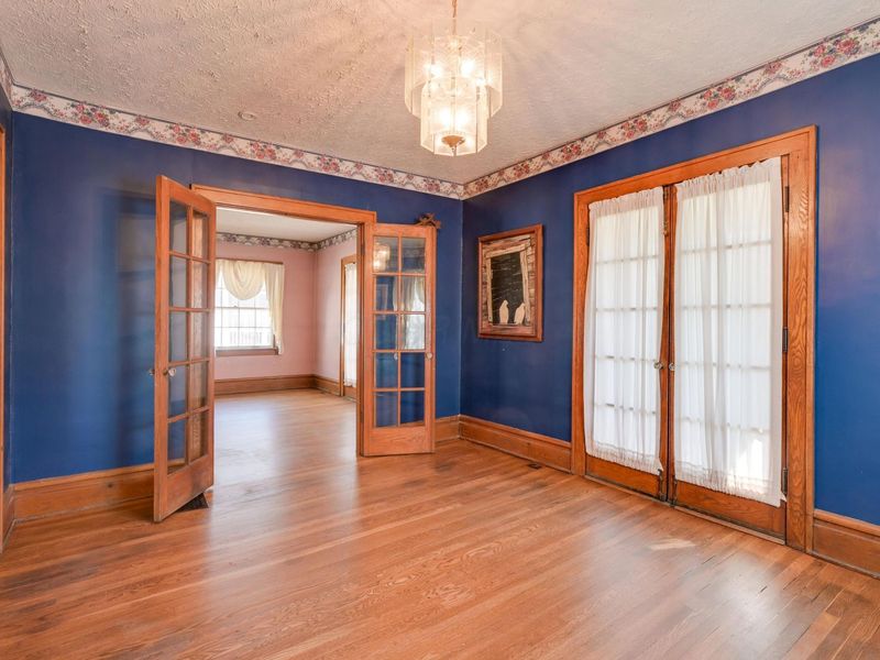 1129 Grandview Avenue, Columbus, OH 43212 Photo 17