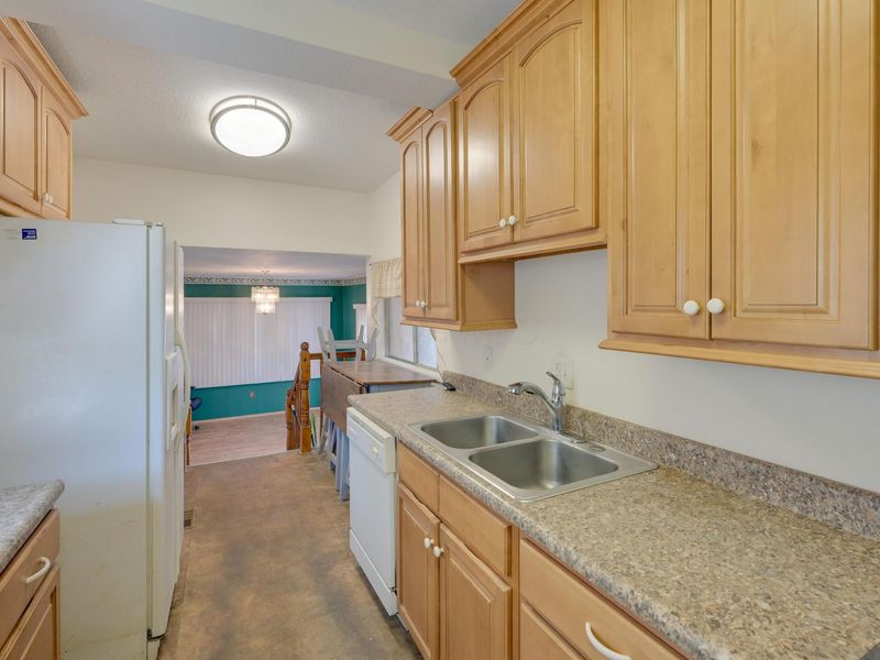 1129 Grandview Avenue, Columbus, OH 43212 Photo 23