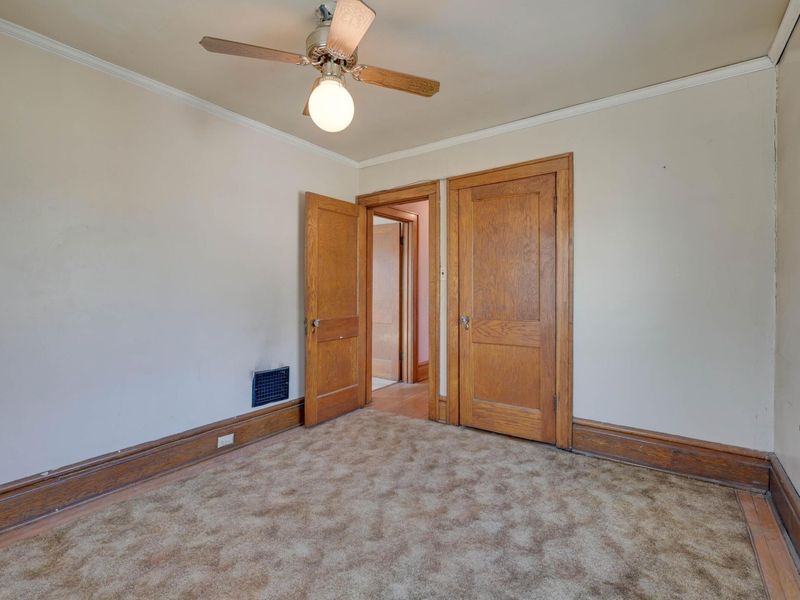 1129 Grandview Avenue, Columbus, OH 43212 Photo 27