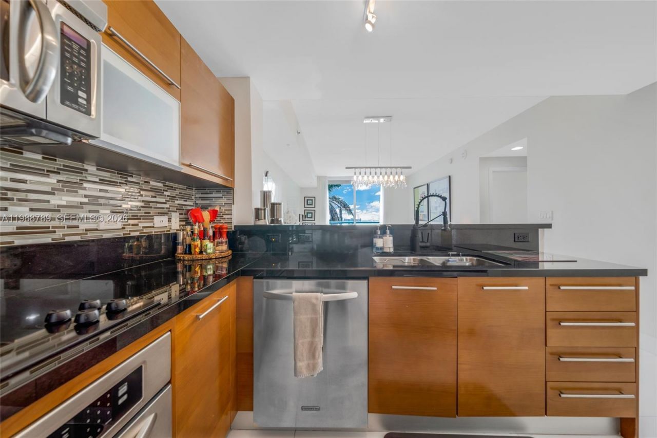 253 NE 2nd St, Unit 1109, Miami, FL 33132 Photo
