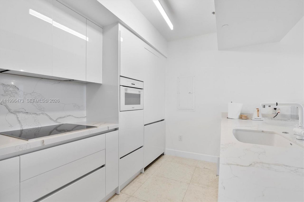 1830 S Ocean Dr, Unit 4503, Hallandale Beach, FL 33009 Photo