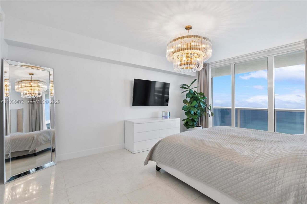 1830 S Ocean Dr, Unit 4503, Hallandale Beach, FL 33009 Photo
