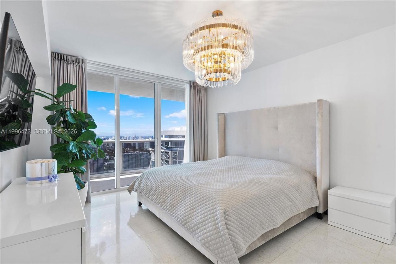 1830 S Ocean Dr, Unit 4503, Hallandale Beach, FL 33009 Photo