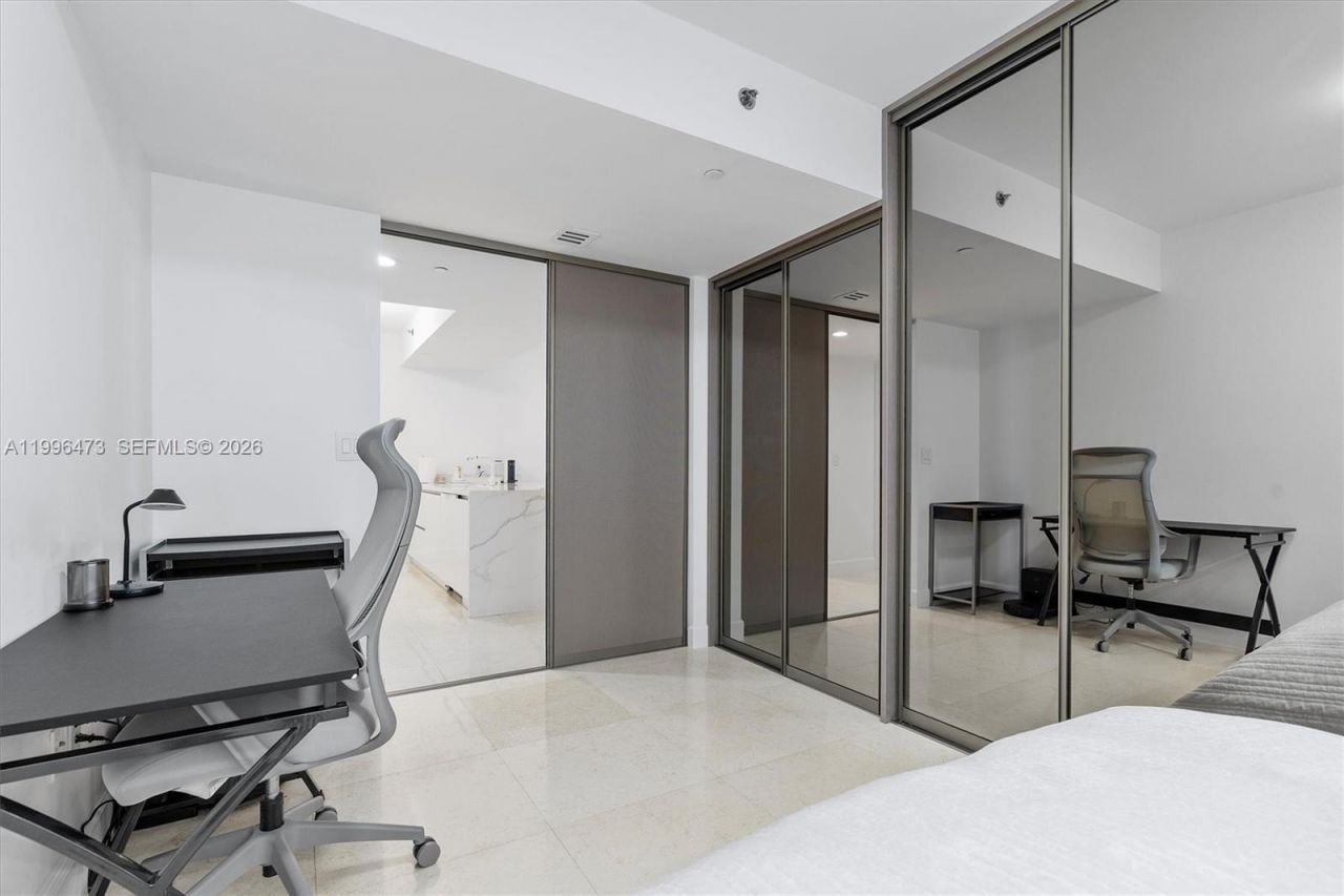 1830 S Ocean Dr, Unit 4503, Hallandale Beach, FL 33009 Photo