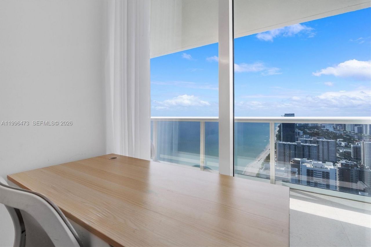 1830 S Ocean Dr, Unit 4503, Hallandale Beach, FL 33009 Photo