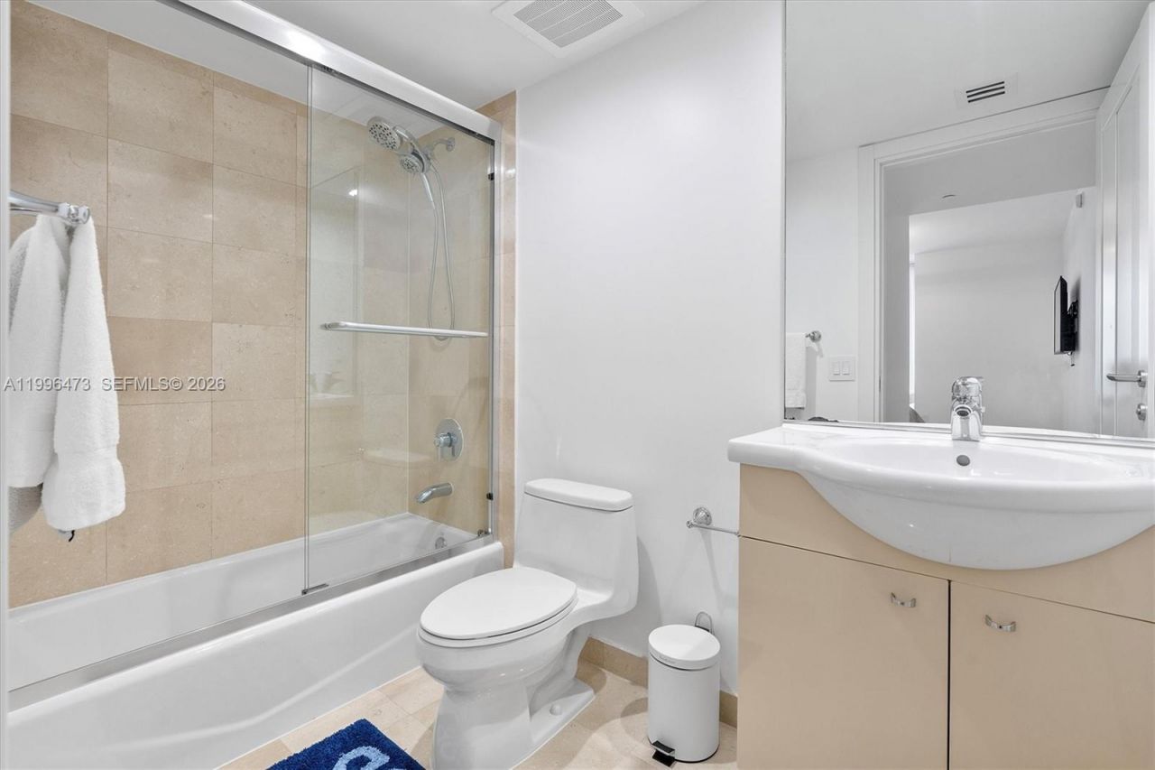 1830 S Ocean Dr, Unit 4503, Hallandale Beach, FL 33009 Photo