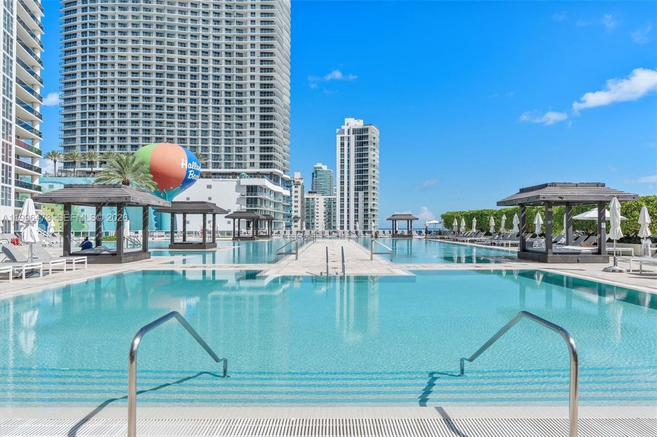 1830 S Ocean Dr, Unit 4503, Hallandale Beach, FL 33009 Photo