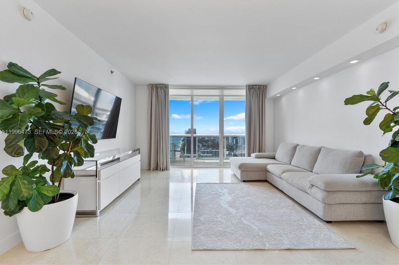 1830 S Ocean Dr, Unit 4503, Hallandale Beach, FL 33009 Photo