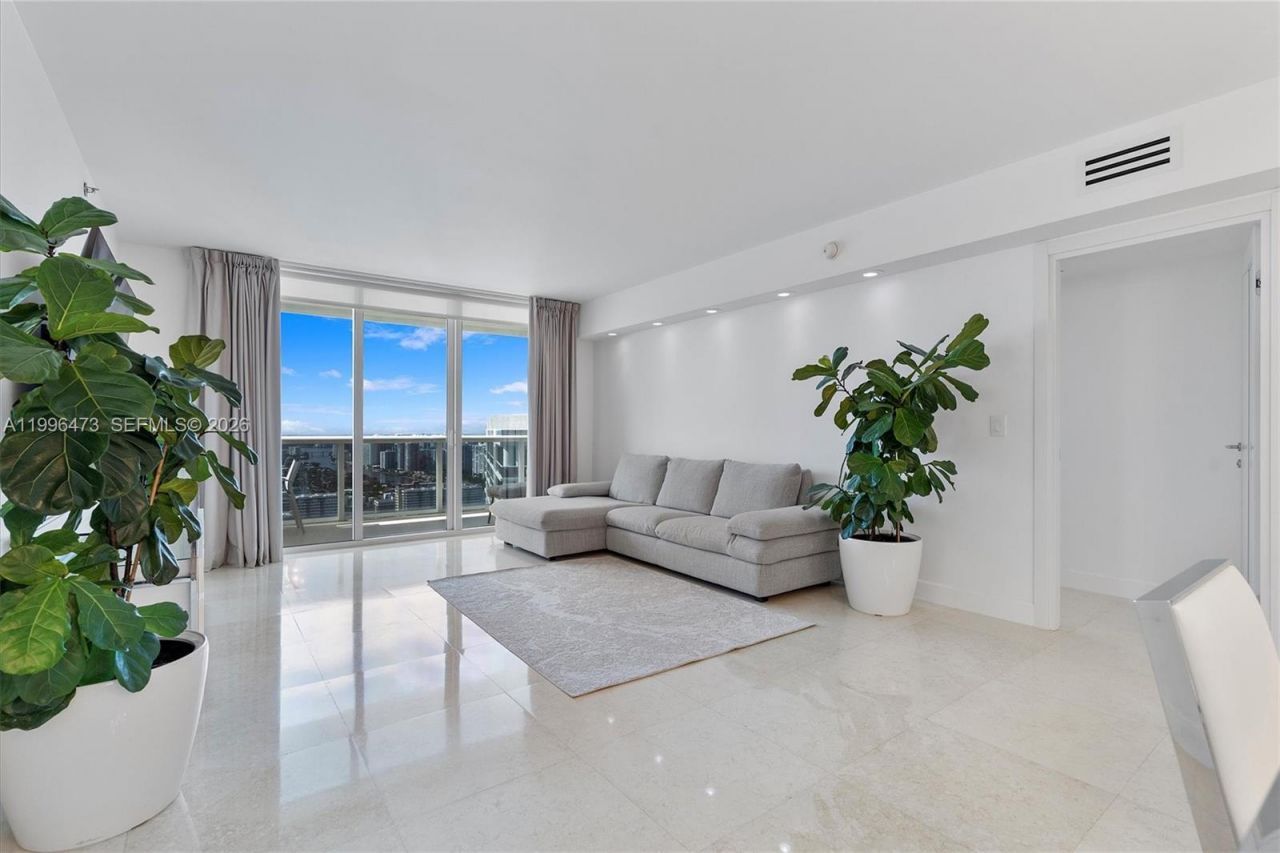 1830 S Ocean Dr, Unit 4503, Hallandale Beach, FL 33009 Photo