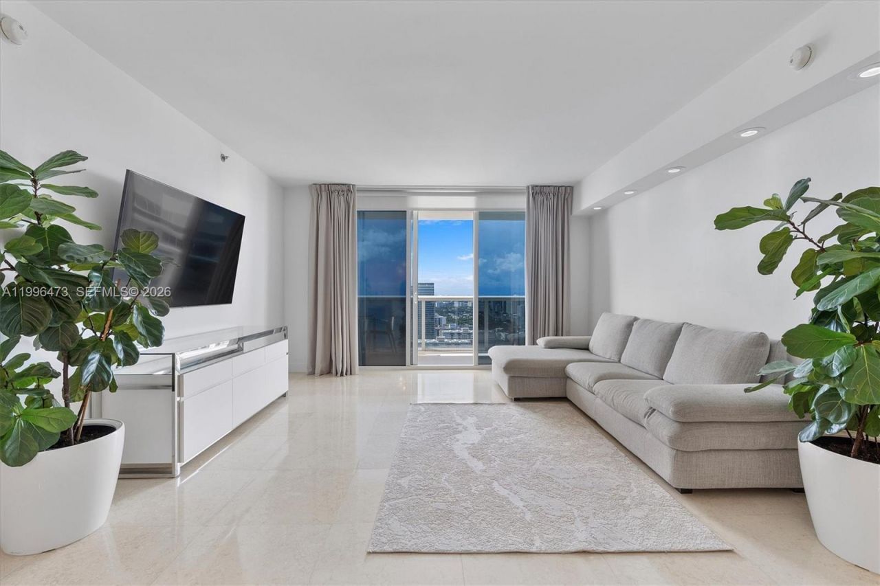 1830 S Ocean Dr, Unit 4503, Hallandale Beach, FL 33009 Photo