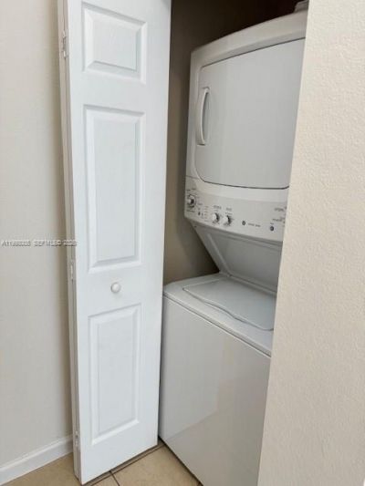 9430 SW 170th Psge, Miami, FL 33196 Photo