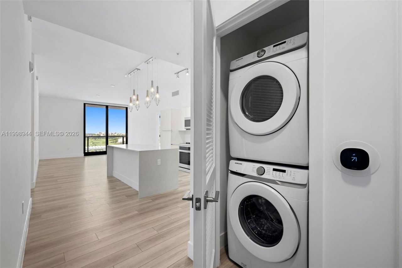 101 Diplomat Pkwy, Unit 1409, Hallandale Beach, FL 33009 Photo