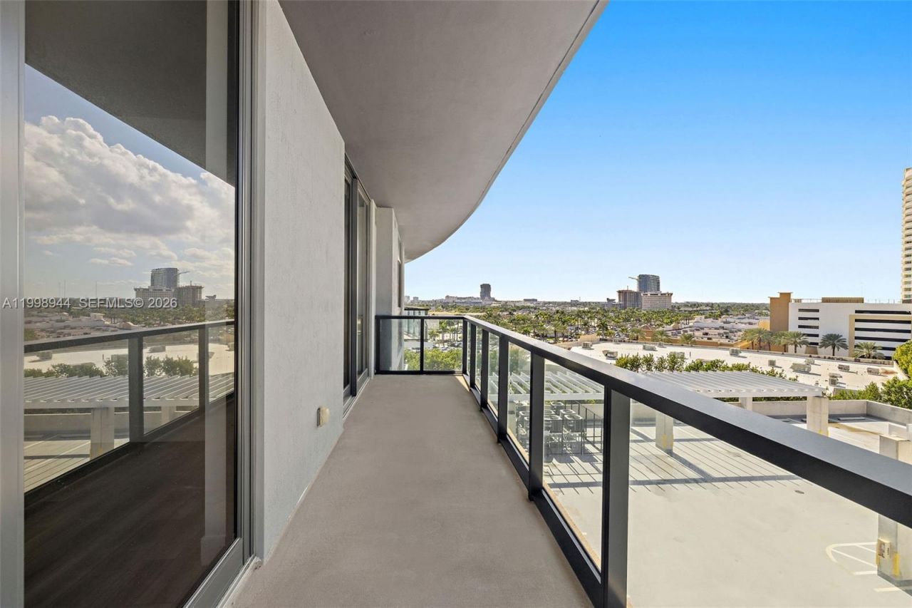 101 Diplomat Pkwy, Unit 1409, Hallandale Beach, FL 33009 Photo