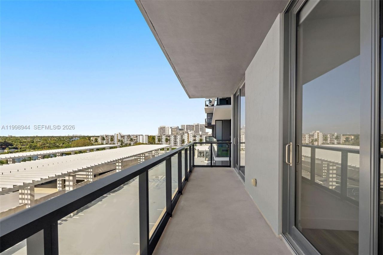 101 Diplomat Pkwy, Unit 1409, Hallandale Beach, FL 33009 Photo
