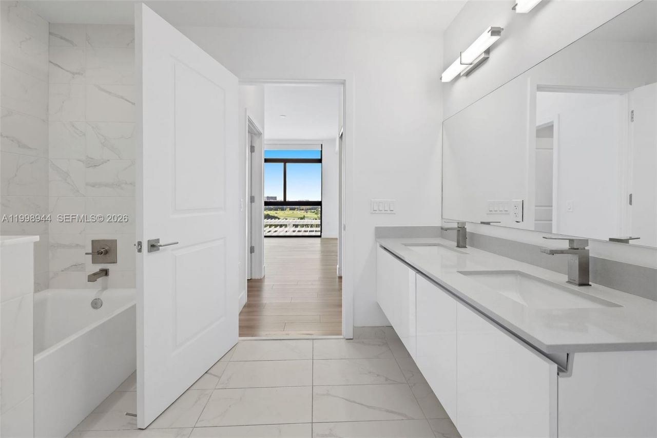 101 Diplomat Pkwy, Unit 1409, Hallandale Beach, FL 33009 Photo