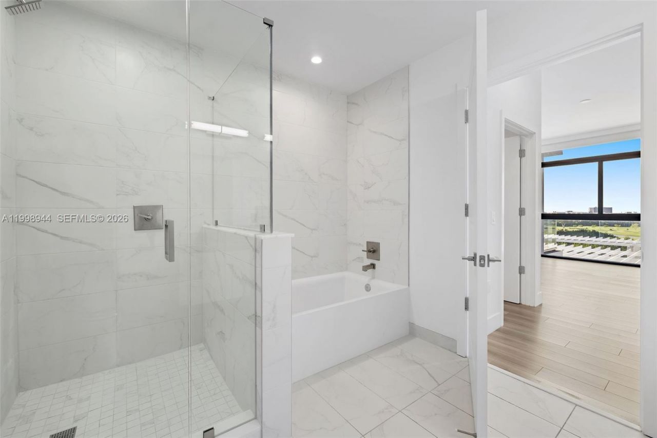 101 Diplomat Pkwy, Unit 1409, Hallandale Beach, FL 33009 Photo