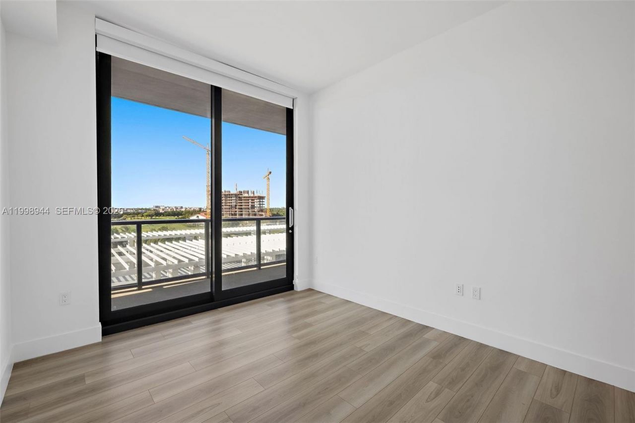 101 Diplomat Pkwy, Unit 1409, Hallandale Beach, FL 33009 Photo