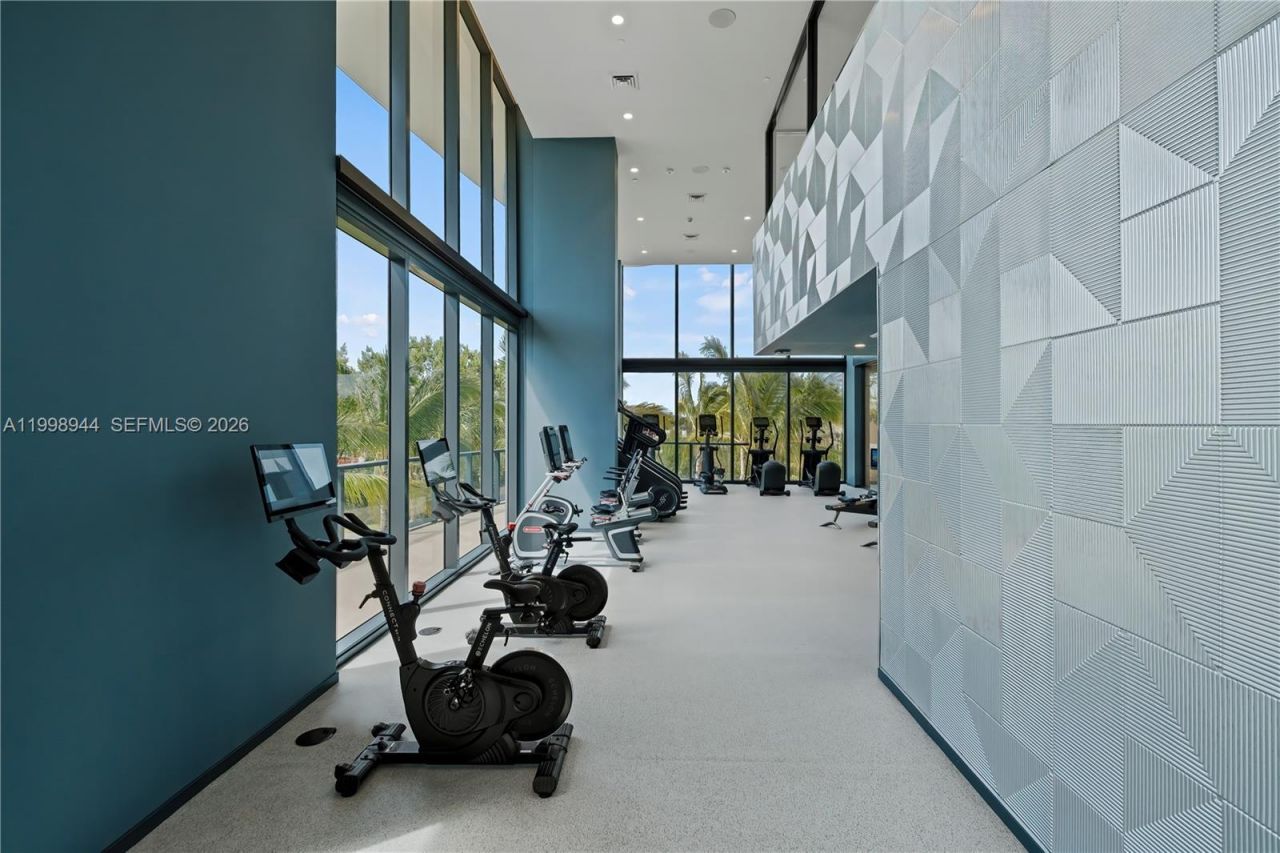 101 Diplomat Pkwy, Unit 1409, Hallandale Beach, FL 33009 Photo