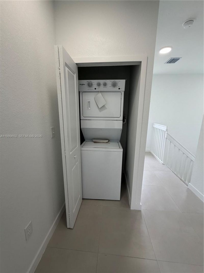 8034 NW 14 Pl, Unit 8034, Miami, FL 33147 Photo