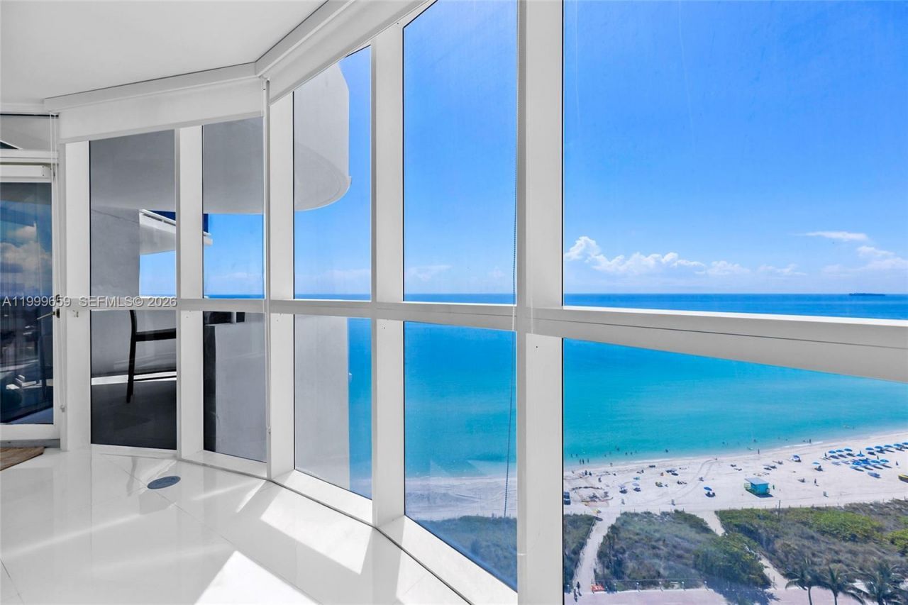 6301 Collins Ave, Unit 2103, Miami Beach, FL 33141 Photo