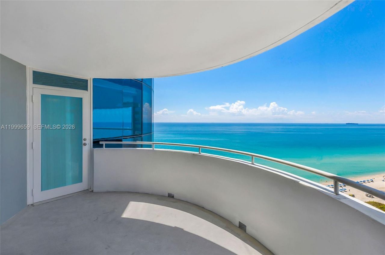 6301 Collins Ave, Unit 2103, Miami Beach, FL 33141 Photo