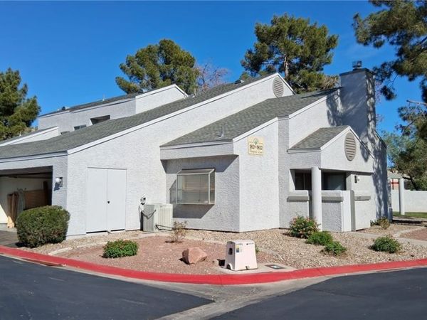 5632 Vineyard Lane , Unit n/a, Las Vegas, NV 89110