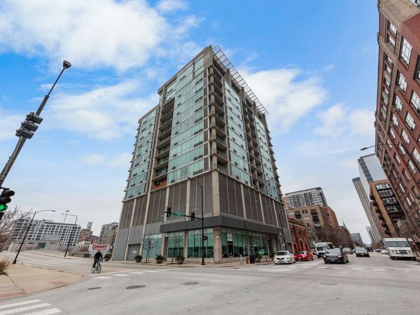 700 W Van Buren Street, Unit 709, Chicago, IL 60607