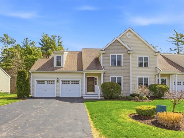 3 Balmy Ln, Unit 3, Middleboro, MA 02346