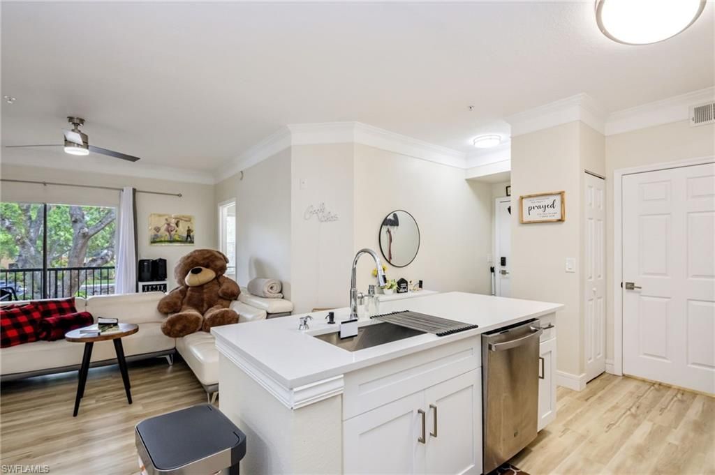 11550 Villa Grand, Unit 1310, Fort Myers, FL 33913 Photo