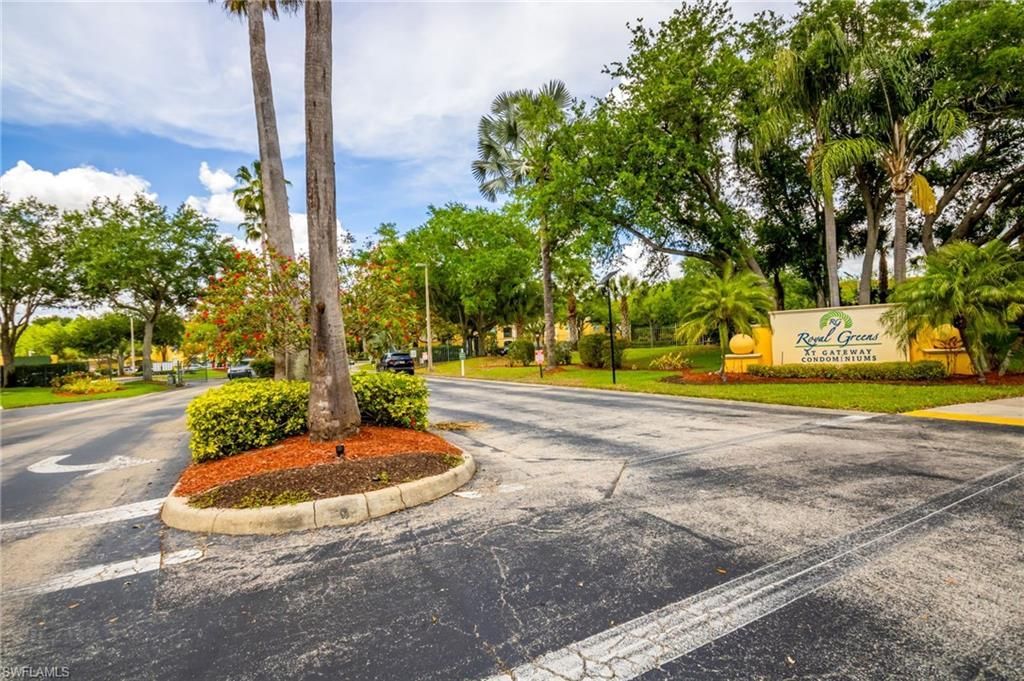 11550 Villa Grand, Unit 1310, Fort Myers, FL 33913 Photo