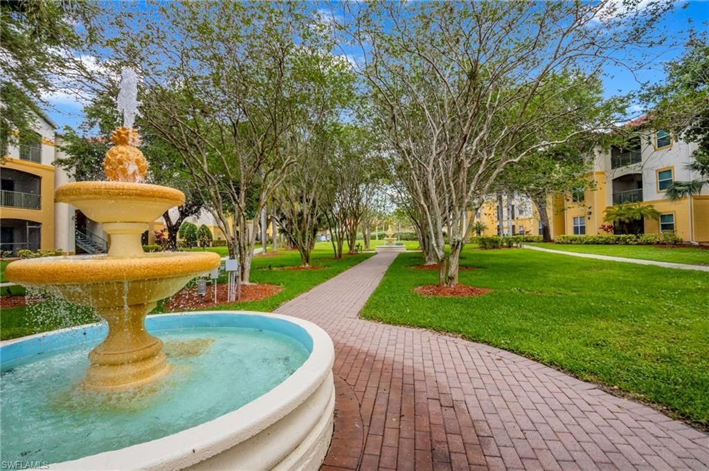 11550 Villa Grand, Unit 1310, Fort Myers, FL 33913 Photo
