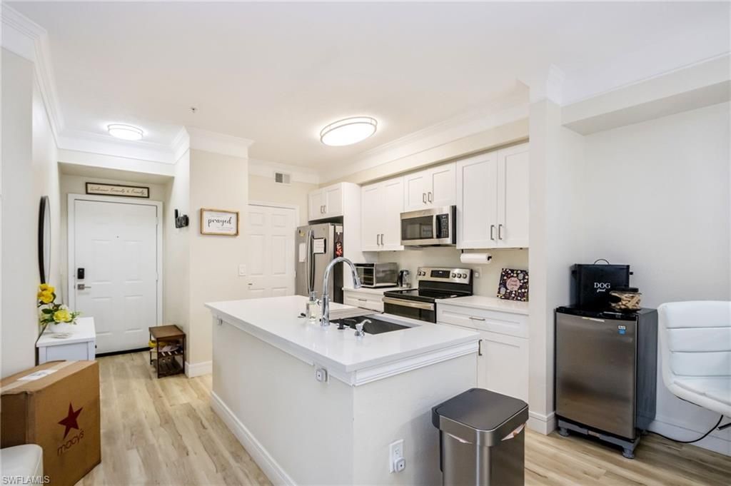 11550 Villa Grand, Unit 1310, Fort Myers, FL 33913 Photo