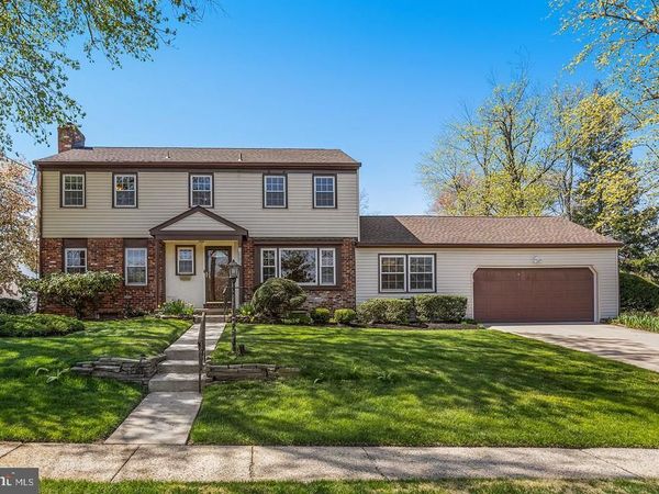 1003 ROUMFORT AVENUE, CHERRY HILL, NJ 08034