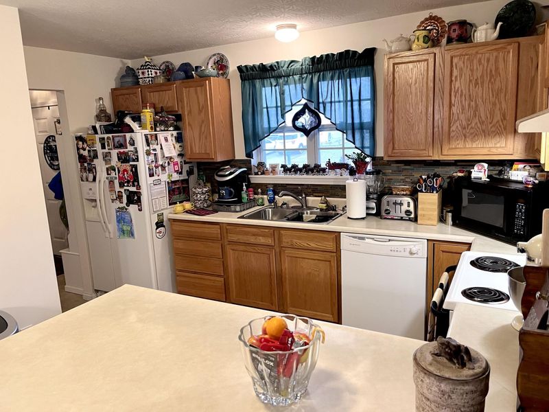 6547 Oak Crest Drive, Burlington, KY 41005 Photo 7