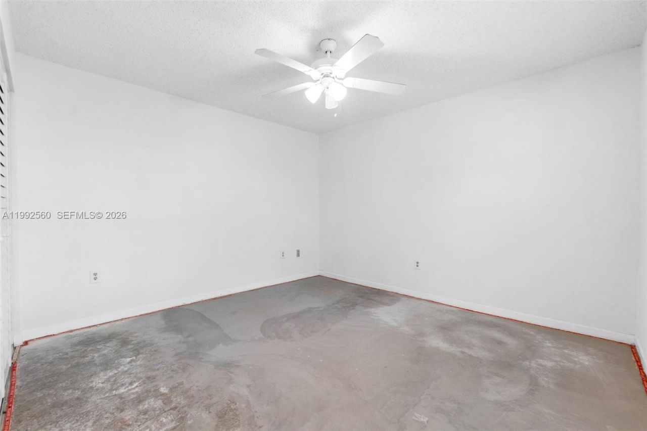 1021 Mockingbird Ln, Unit 302, Plantation, FL 33324 Photo