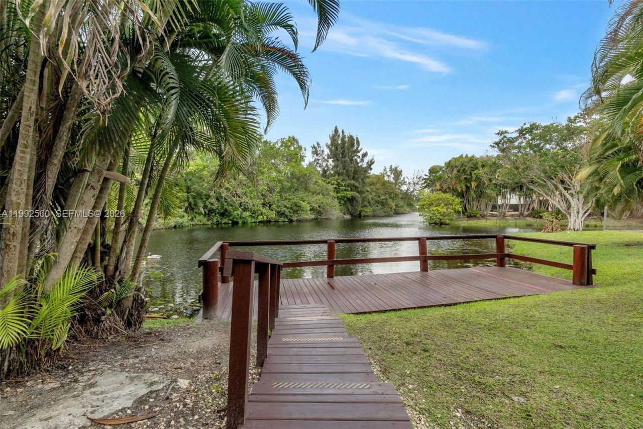 1021 Mockingbird Ln, Unit 302, Plantation, FL 33324 Photo